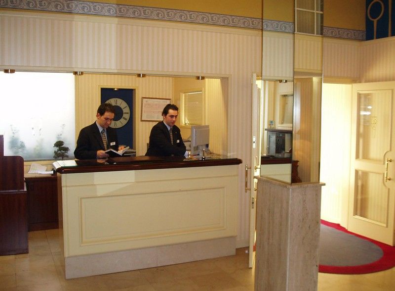 Hrc Hotel 马德里 外观 照片
